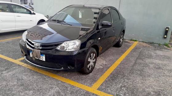 TOYOTA ETIOS 1.5 XS SEDAN 16V FLEX 4P MANUAL TOYOTA ETIOS 1.5 XS SEDAN 16V FLEX 4P MANUAL